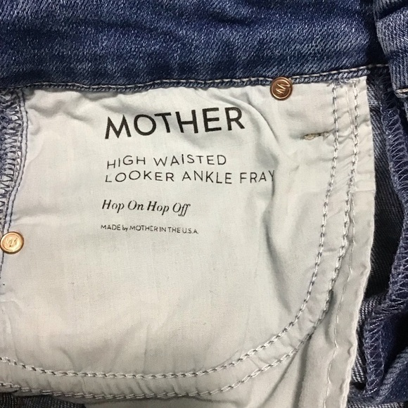 MOTHER High Waisted Looker Ankle Fray in Hop on Hop Off Size 26. - Picture 8 of 13
